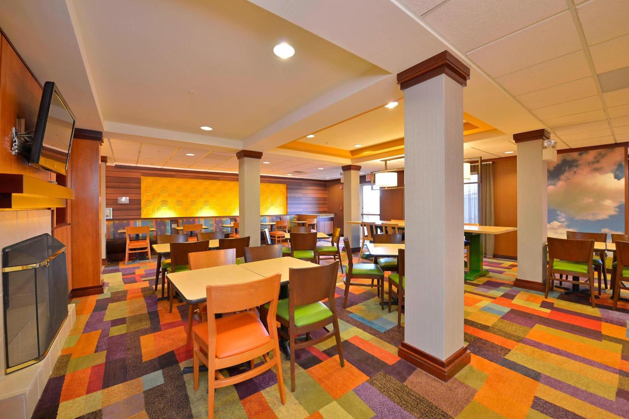 Fairfield Inn And Suites By Marriott Williamsport Esterno foto