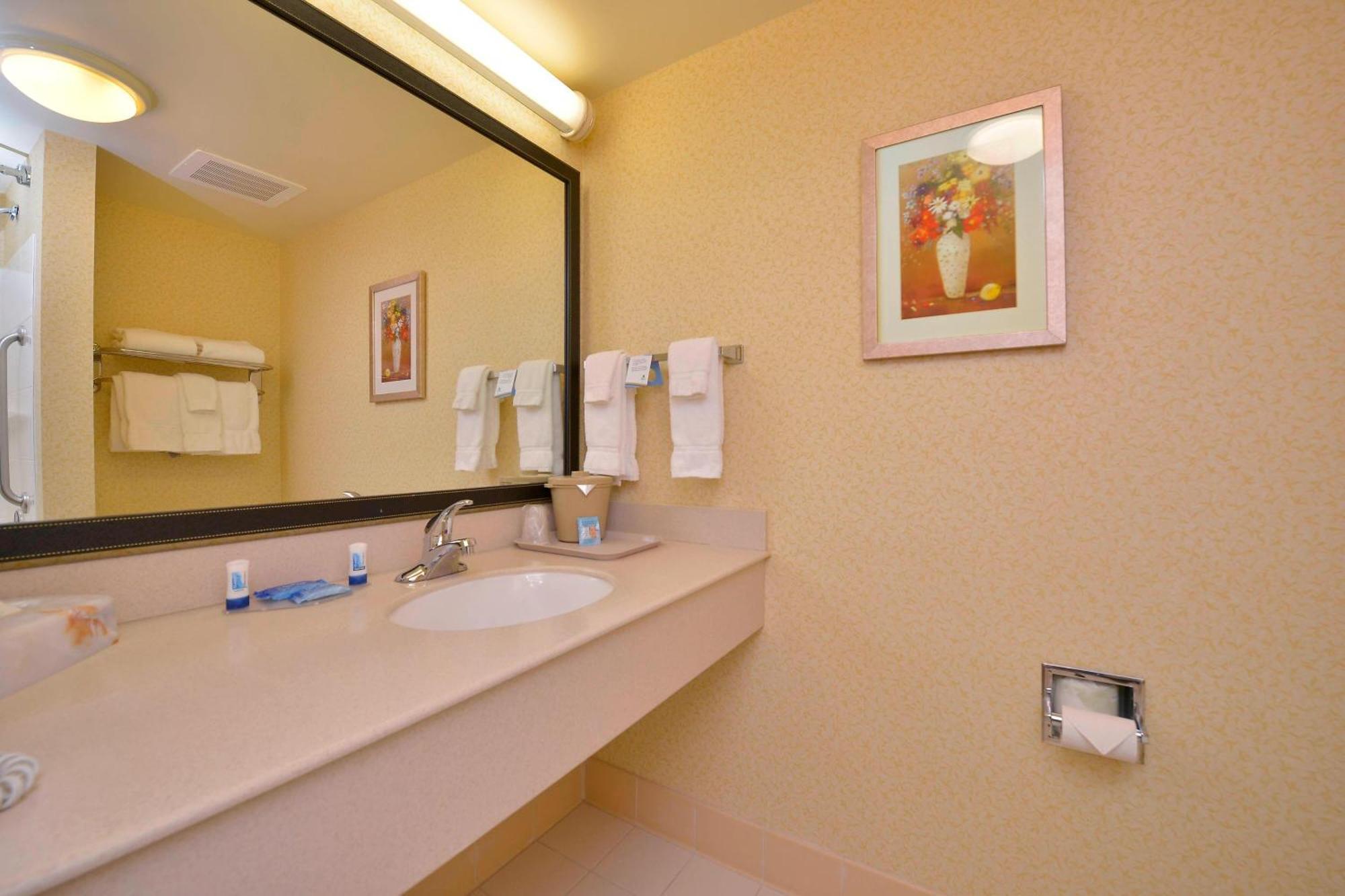 Fairfield Inn And Suites By Marriott Williamsport Esterno foto